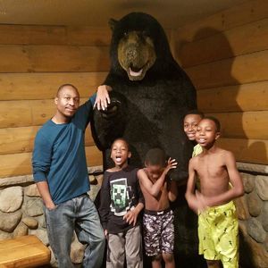 Meet your Posher, Walter